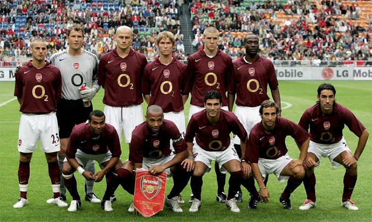 Arsenal 2005-06 Home Shirt