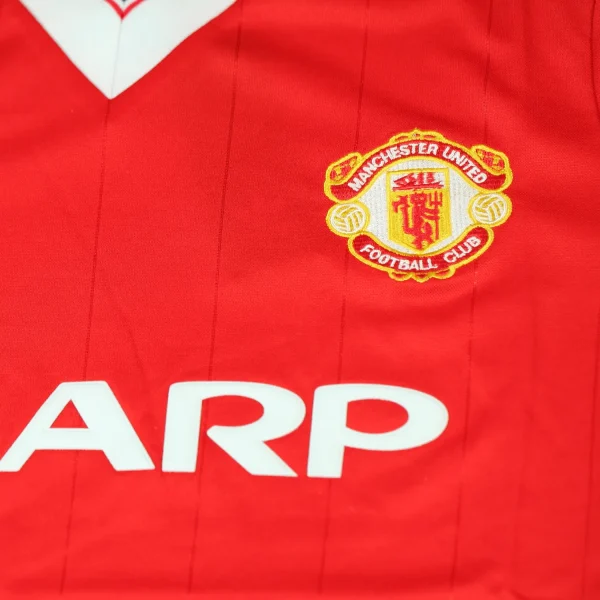 Manchester United 1983-84 Home Shirt