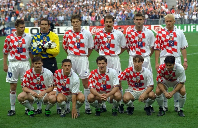 croatia 1998 world cup home shirt