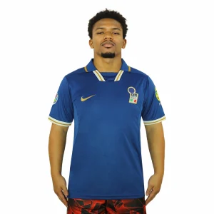 italy 1996 home shirt