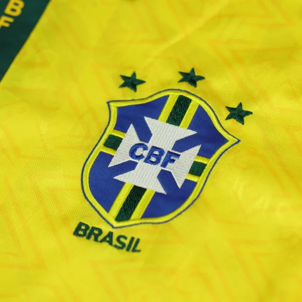 Retro Brazil 1991/93 home shirt