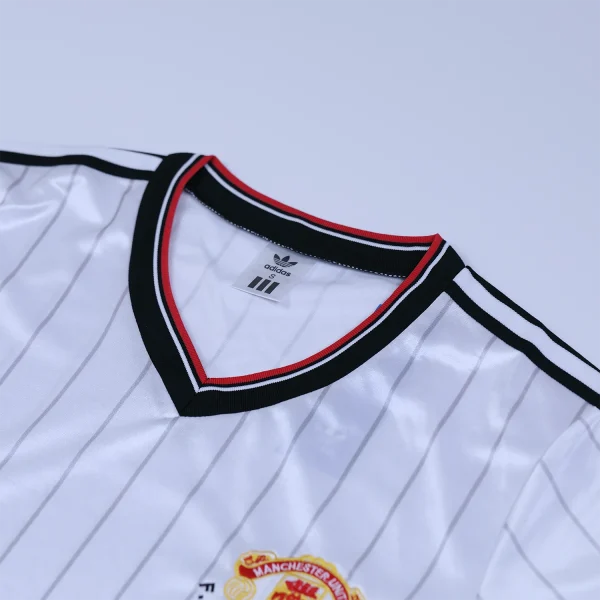 manchester united 1982 83 charity shield shirt