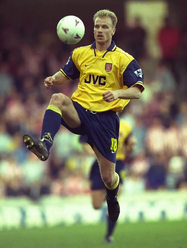 arsenal 1996 97 away shirt