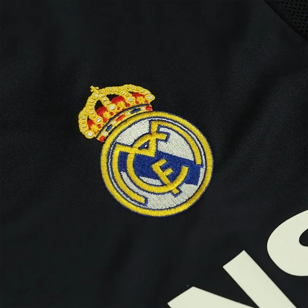 real madrid 2005 06 away shirt