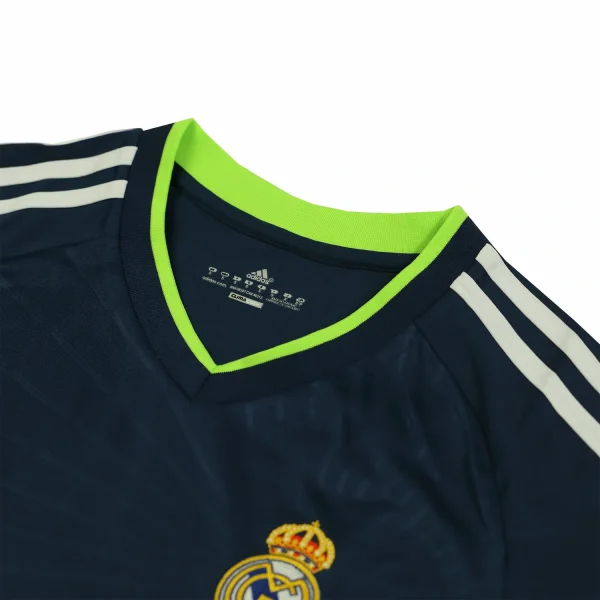 real madrid 2010 11 away shirt