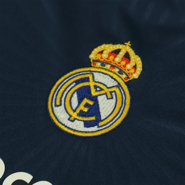 real madrid 2010 11 away shirt