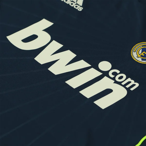 real madrid 2010 11 away shirt