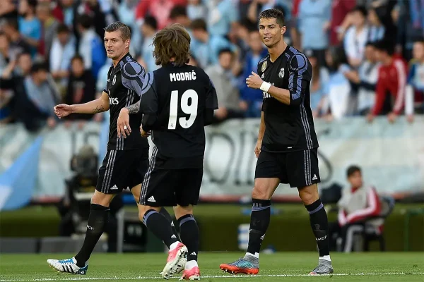 real madrid 2016 17 third shirt